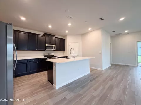 Kitchen - 75404 Hideaway Ct, Yulee, FL 32097 photo 3 of 3