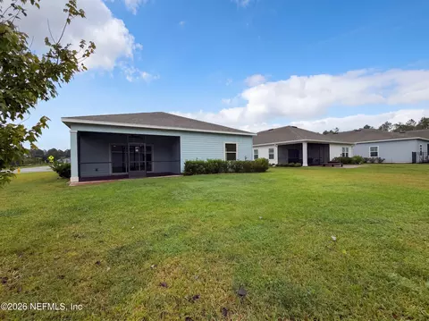 Exterior - 75404 Hideaway Ct, Yulee, FL 32097 photo 3 of 4