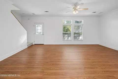 Living - 6326 Lake Dr, Starke, FL 32091 photo 5 of 5