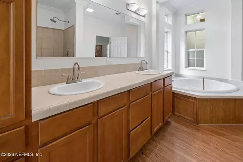 Bath - 6326 Lake Dr, Starke, FL 32091 photo 3 of 5