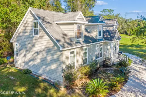 Exterior - 6326 Lake Dr, Starke, FL 32091 photo 6 of 6