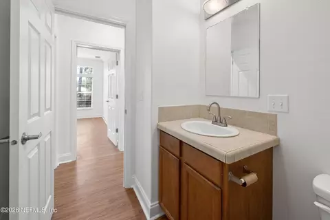 Bath - 6326 Lake Dr, Starke, FL 32091 photo 2 of 5