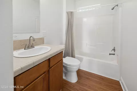 Bath - 6326 Lake Dr, Starke, FL 32091 photo 1 of 5