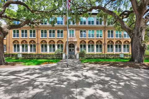 2525 College St #1305, Jacksonville, FL 32204