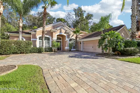 8767 Harpers Glen Ct, Jacksonville, FL 32256