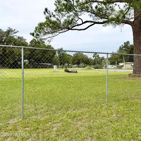 888 State Road 20, Interlachen, FL 32148 photo 8