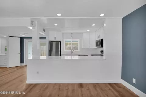 1413 4th St N, Jacksonville Beach, FL 32250