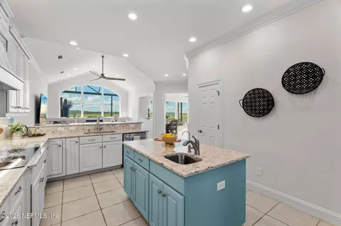 Kitchen - 329 Fiddlers Point Dr, Saint Augustine, FL 32080 photo 6 of 7