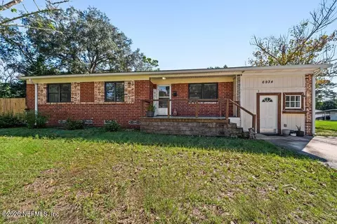 6934 Mayapple Rd, Jacksonville, FL 32211