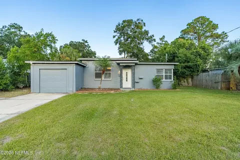 6167 Fordham Cir E, Jacksonville, FL 32217