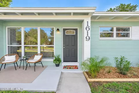 1619 Sunset Dr, Jacksonville Beach, FL 32250