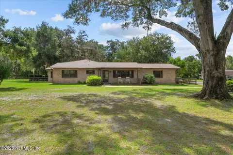 100 Wilderness Trl, Crescent City, FL 32112