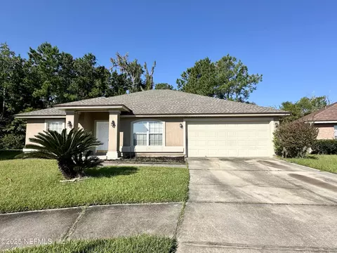 6764 Gentle Oaks Dr, Jacksonville, FL 32244