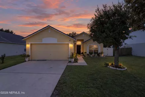 5458 Lafayette Park Dr N, Jacksonville, FL 32244