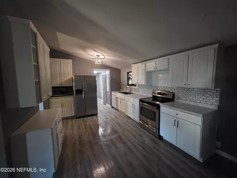 Kitchen - 5477 J B Hines Rd, Macclenny, FL 32063 photo 1 of 1