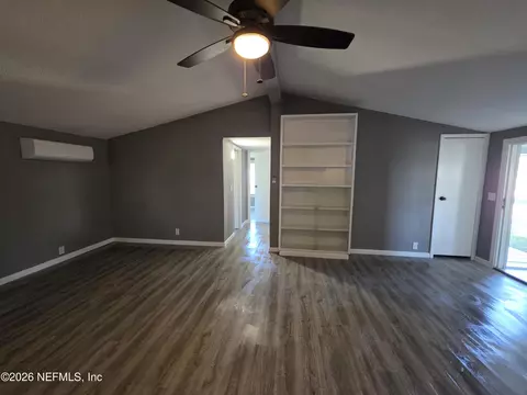 Living - 5477 J B Hines Rd, Macclenny, FL 32063 photo 2 of 5