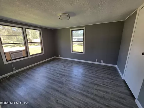 Living - 5477 J B Hines Rd, Macclenny, FL 32063 photo 5 of 5