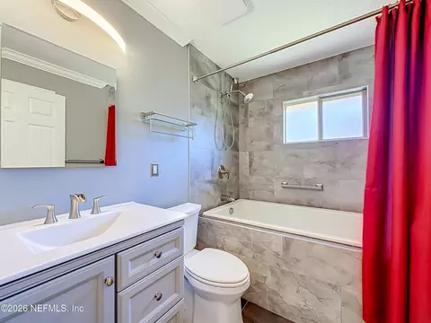Bath - 1613 Chaffee Rd S, Jacksonville, FL 32221 photo 7 of 7