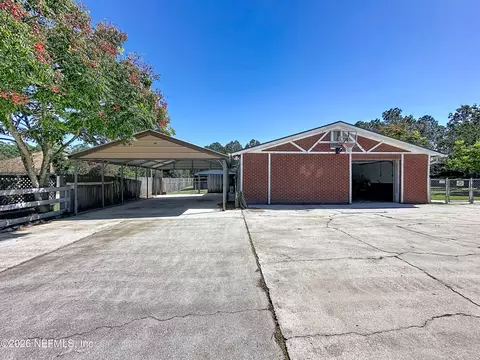 Exterior - 1613 Chaffee Rd S, Jacksonville, FL 32221 photo 7 of 13