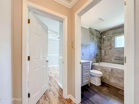 Entry Way - 1613 Chaffee Rd S, Jacksonville, FL 32221 photo 4 of 4