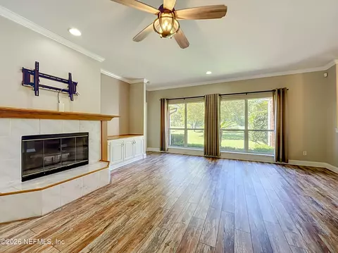 Living - 1613 Chaffee Rd S, Jacksonville, FL 32221 photo 3 of 7