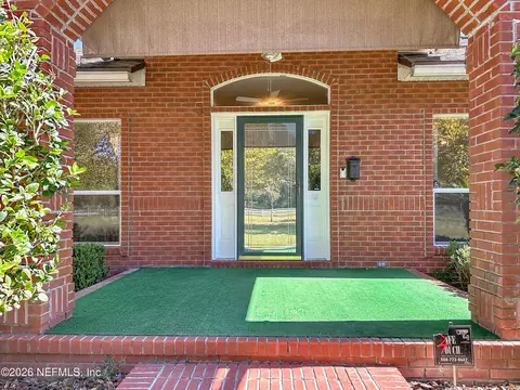 Exterior - 1613 Chaffee Rd S, Jacksonville, FL 32221 photo 3 of 13