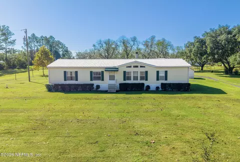 6152 NW 226th Way, Lawtey, FL 32058
