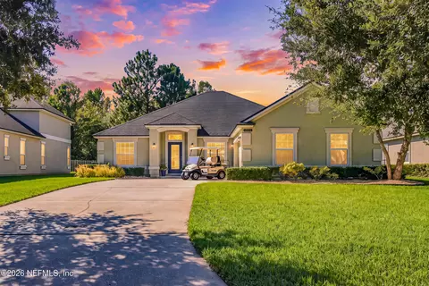 1985 Colonial Dr, Green Cove Springs, FL 32043