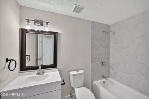 Bath - 2762 Sharpes Ct, Orange Park, FL 32065 photo 2 of 2