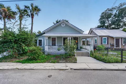 Exterior - 15 Myrtle Ave, Saint Augustine, FL 32084 photo 3 of 7