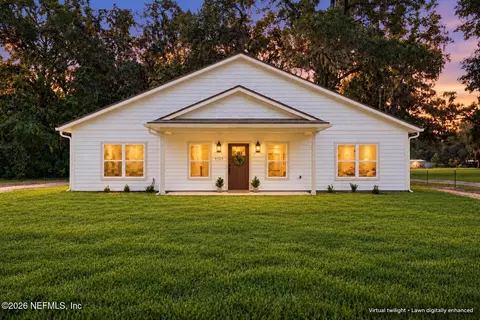 4117 Silver Lake Dr, Palatka, FL 32177