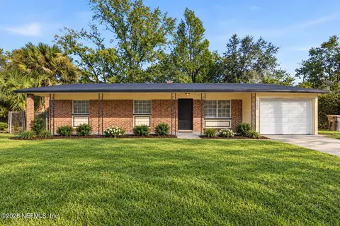 6865 Rhode Island Dr E, Jacksonville, FL 32209