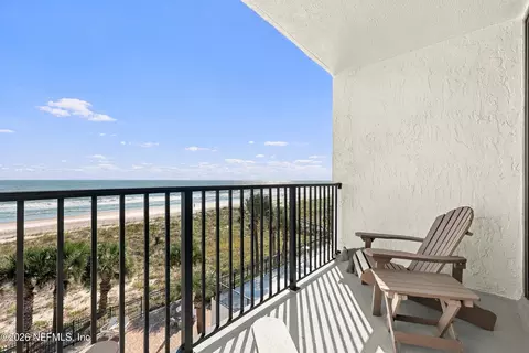601 1st St S #4E, Jacksonville Beach, FL 32250