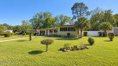 3102 Winton Dr, Jacksonville, FL 32208