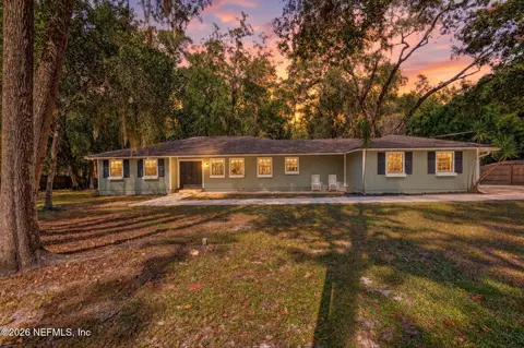 2867 Scott Cir, Jacksonville, FL 32223