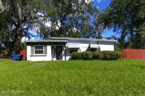 10559 Loyola Dr N, Jacksonville, FL 32218