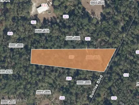 109 Sunrise Blvd, Pomona Park, FL 32181