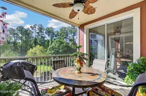 4480 Deerwood Lake Pkwy #332, Jacksonville, FL 32216