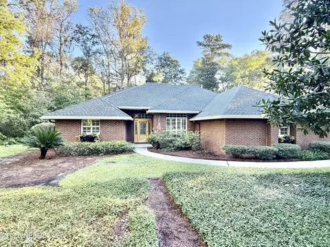 3863 Schoenwald Ln, Jacksonville, FL 32223