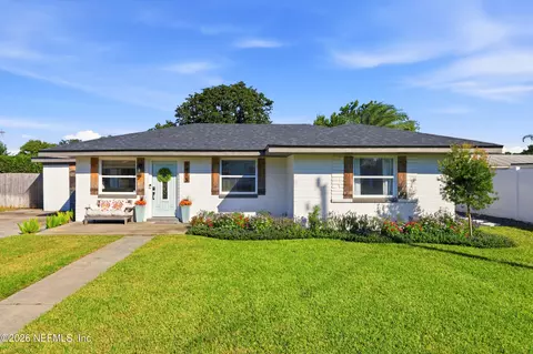 1415 N 9th St, Jacksonville Beach, FL 32250