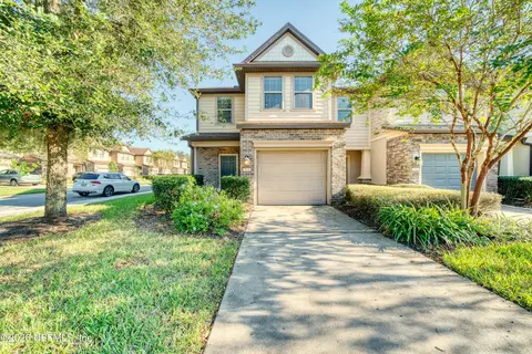 7030 Berrybrook Dr, Jacksonville, FL 32258