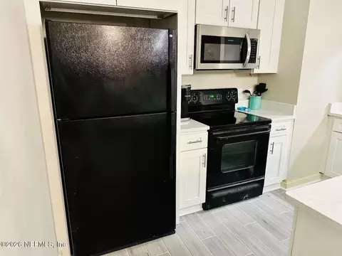 Kitchen - 955 Registry Blvd #303, Saint Augustine, FL 32092 photo 2 of 2