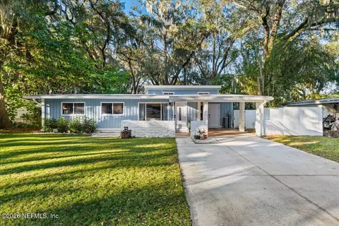 5511 Keystone Dr S, Jacksonville, FL 32207