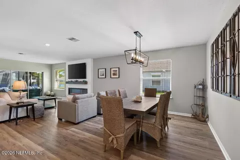 Dining - 897 Ocean Jasper Dr, Saint Augustine Beach, FL 32086 photo 1 of 4