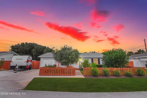 208 Trade Wind Ln, Saint Augustine, FL 32080