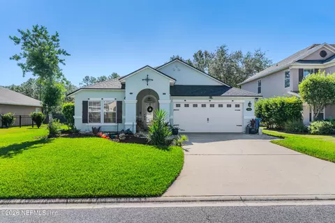 3870 Marsh Bluff Dr, Jacksonville, FL 32226