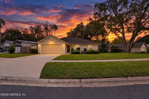 2702 Mc Cormick Woods Dr, Jacksonville, FL 32225