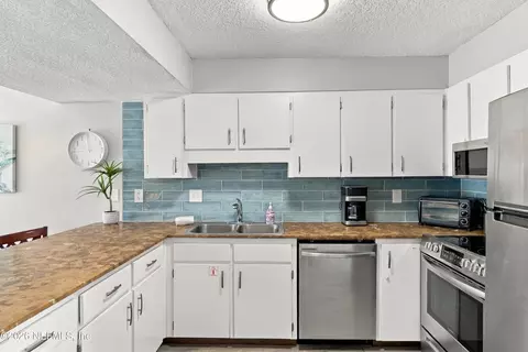 Kitchen - 1 Ocean Trace Rd #227, Saint Augustine Beach, FL 32080 photo 3 of 5
