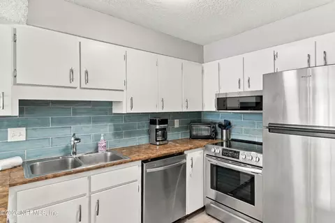 Kitchen - 1 Ocean Trace Rd #227, Saint Augustine Beach, FL 32080 photo 4 of 5