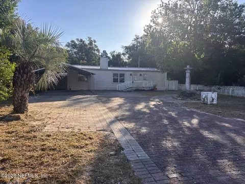 4347 Anson Dr, Jacksonville, FL 32246